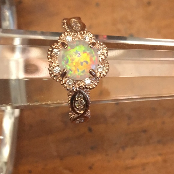 White Opal Rose Gold Ring - Picture 4 of 10